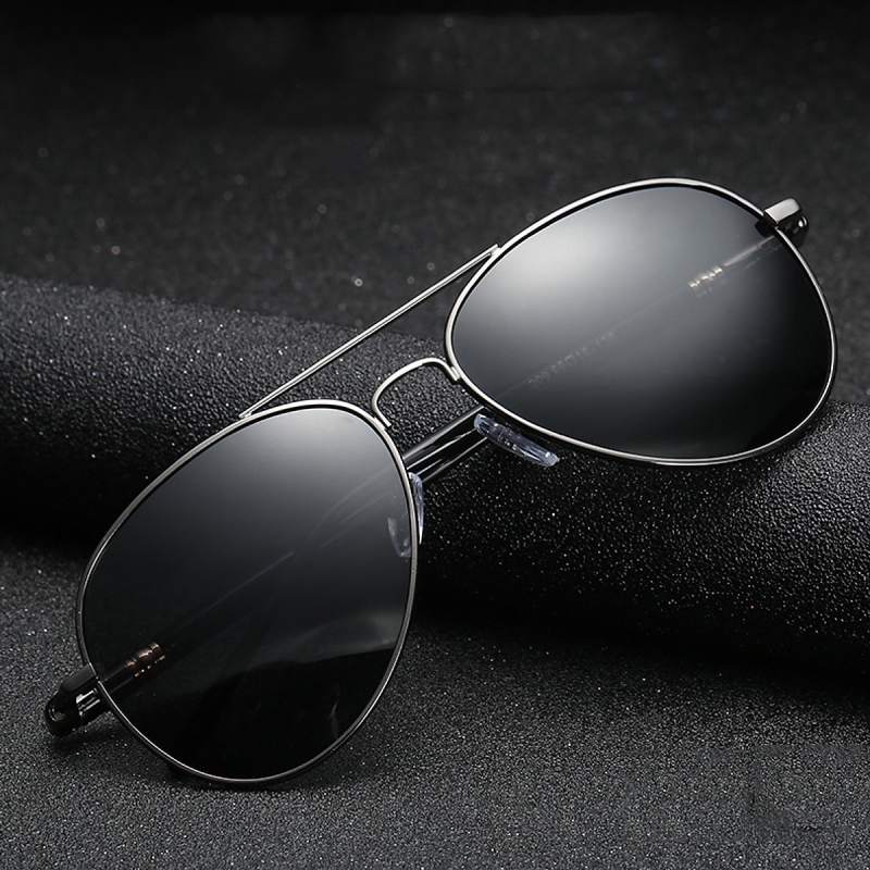 Kính aviator