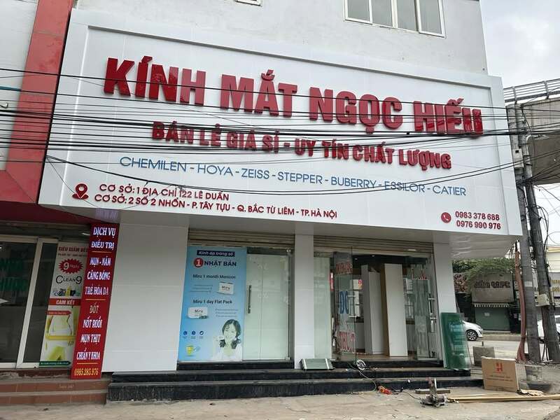 kinh-mat-ngoc-hieu.jpg