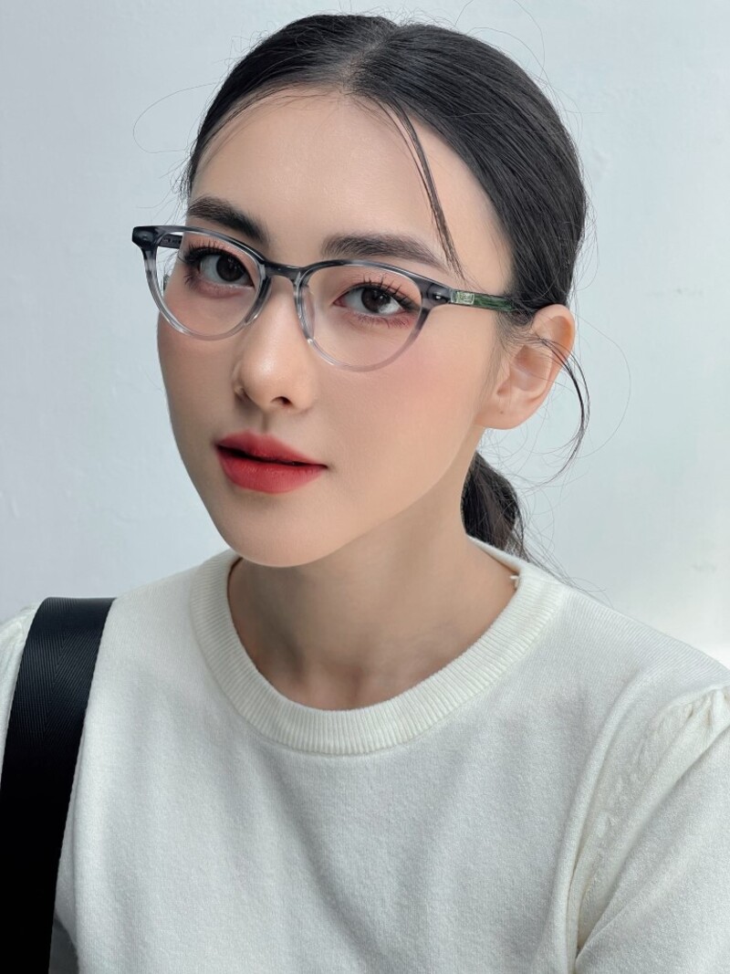 Đặt lịch hẹn đo mắt