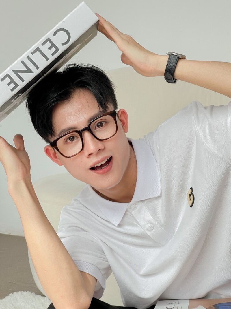 Việc kiểm tra sức khỏe thị lực định kỳ là rất quan trọng
